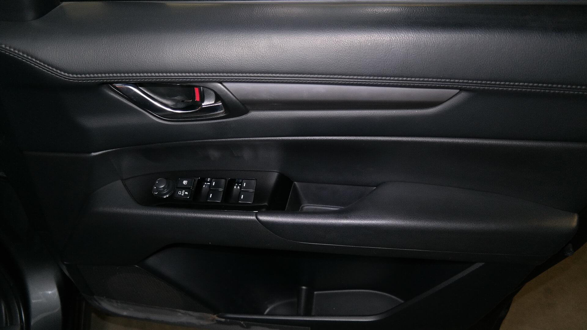 Repossessed Mazda CX-5 2.0 Dynamic A/T 2021 on auction with a price of R 437,200. Mazda CX-5 2.0 Dynamic A/T