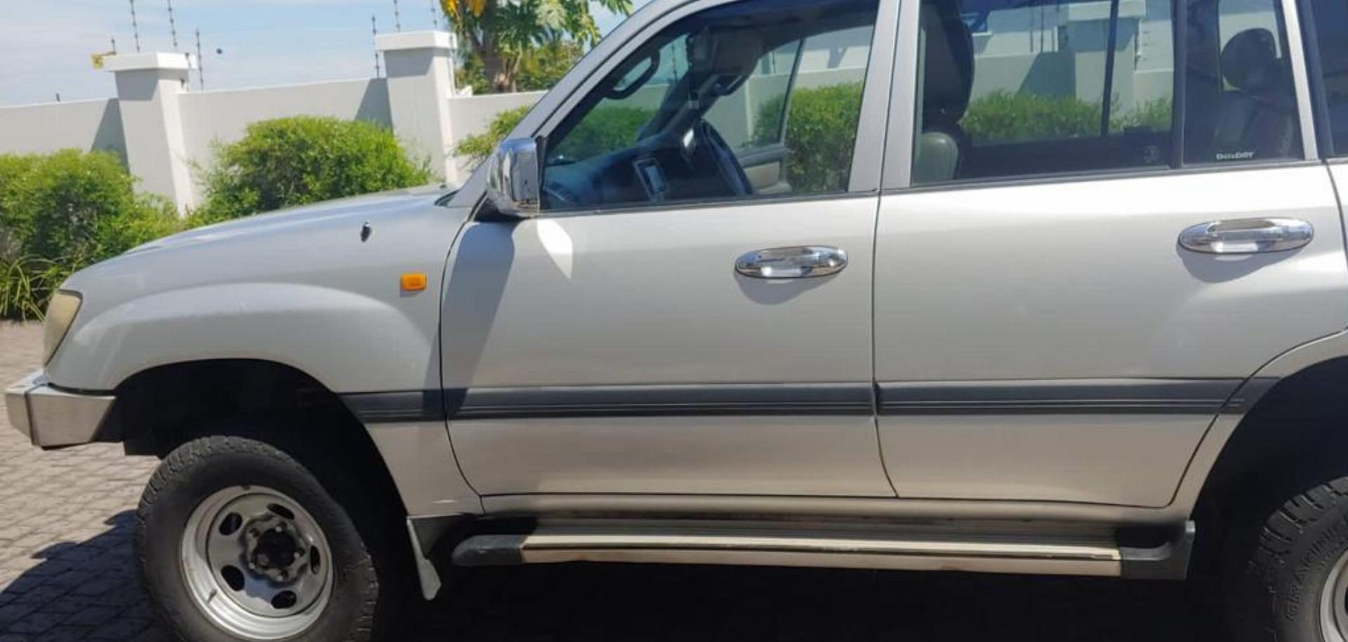 Used Toyota Land Cruiser 4.2GX 2007 on auction with a price of R 350,000. Toyota Land Cruiser 4.2GX