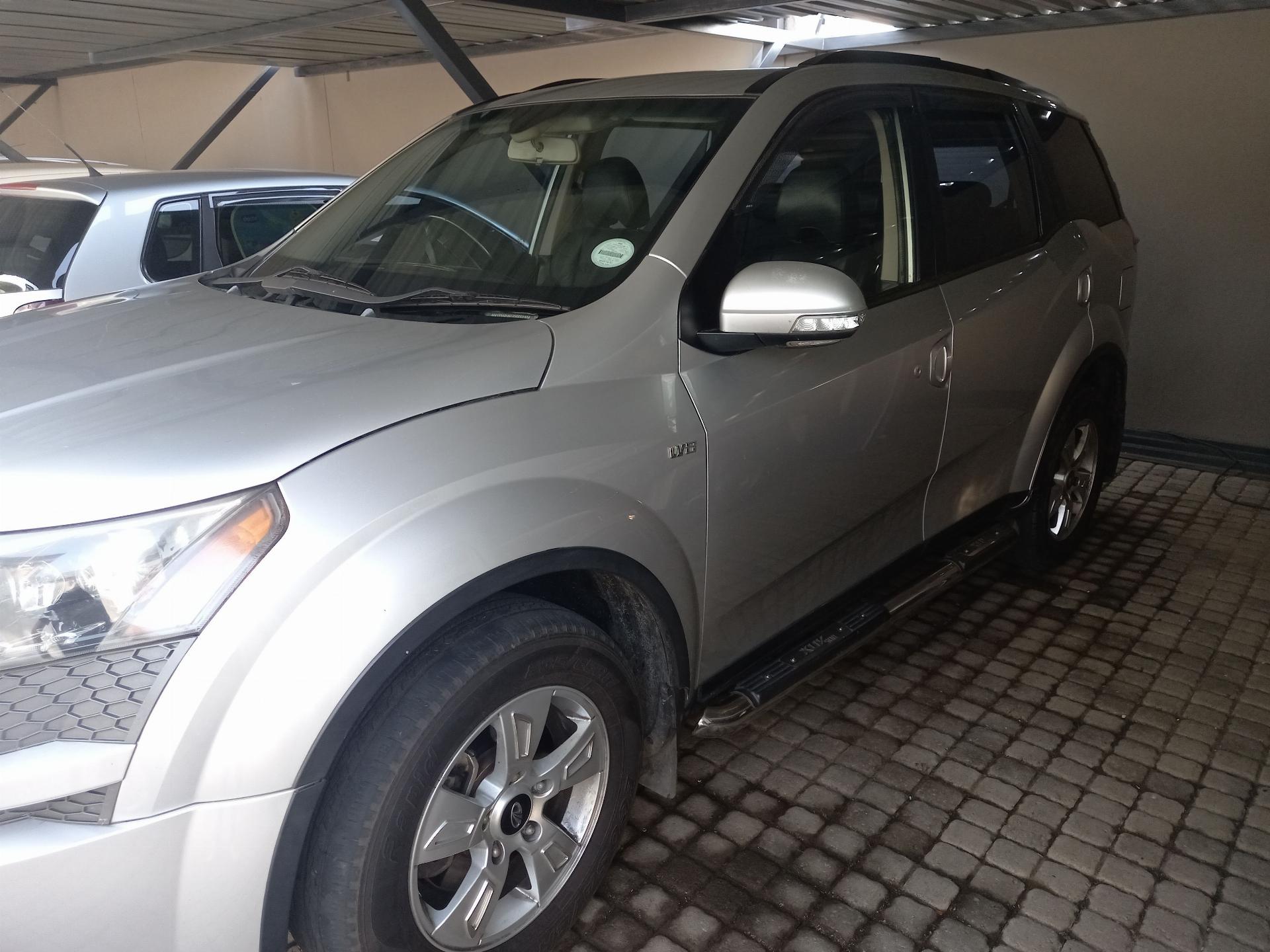 Used Mahindra Xuv 500 2.2D Mhawk (W8) 7 Seat 2014 on auction with a price of R 140,000. Mahindra Xuv 500 2.2D Mhawk (W8) 7 Seat