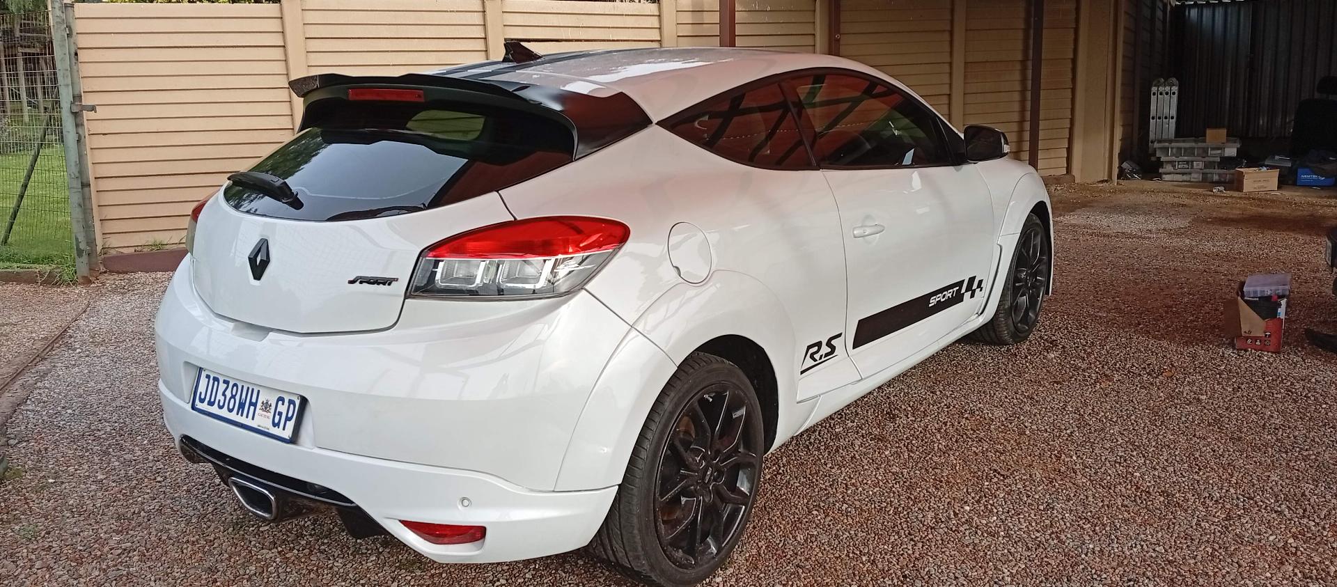 Used Renault Megane Iii RS 265 2013 on auction with a price of R 120,000. Renault Megane Iii RS 265