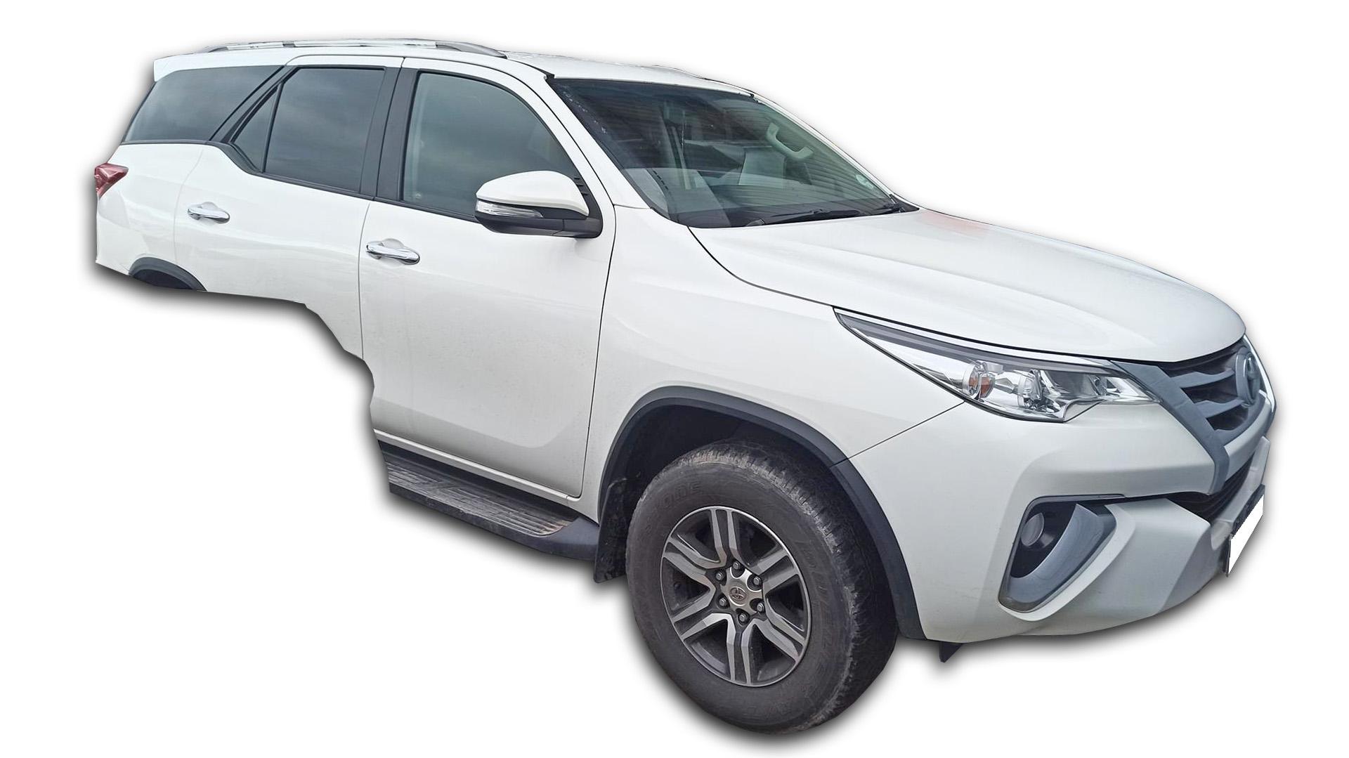 Toyota Fortuner 2.4GD-6 R/B A