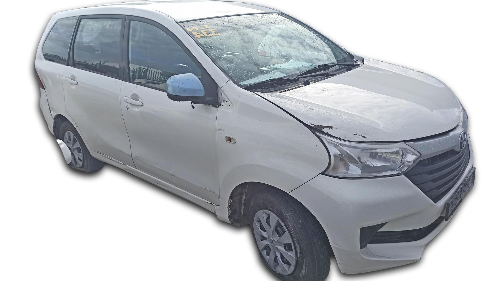 Repossessed Toyota Avanza 1.5 SX 2017 on auction with a price of R 166,400. Toyota Avanza 1.5 SX