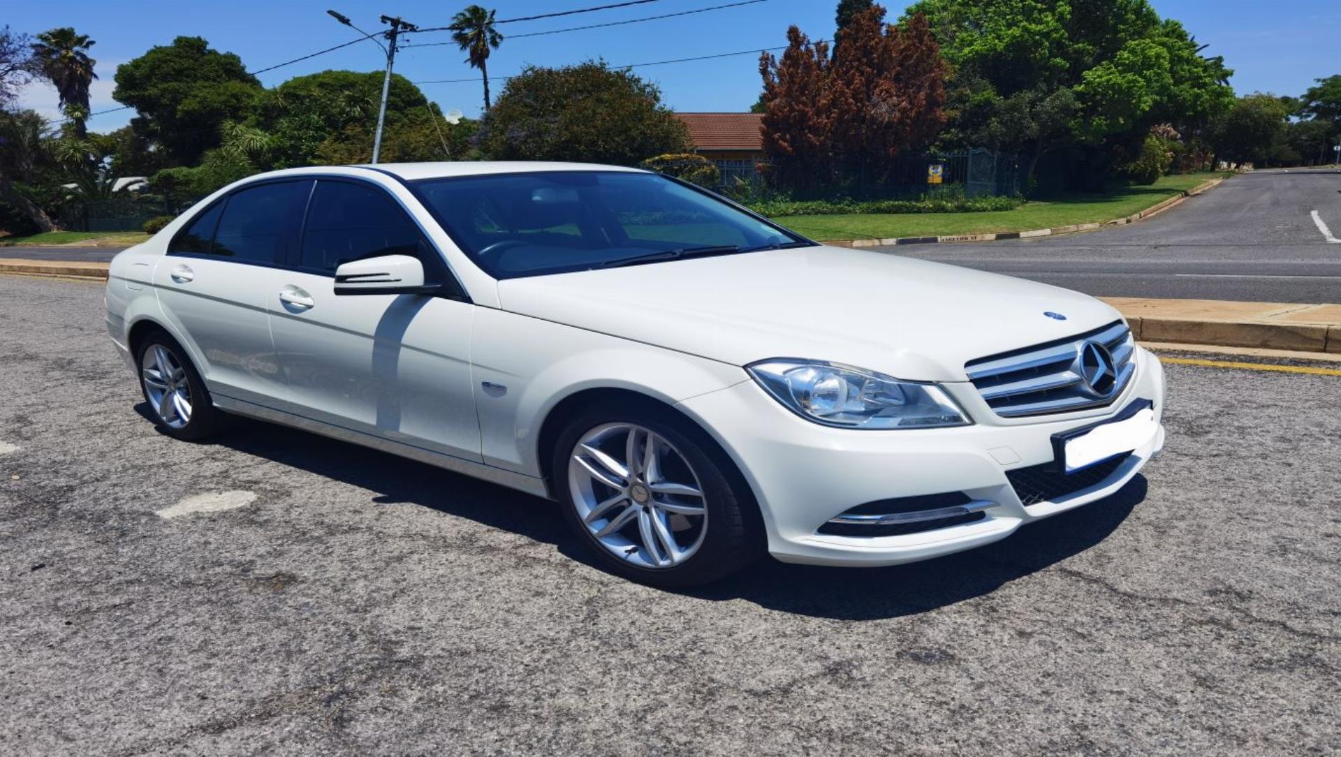Used Mercedes Benz  C200  Automatic 2012 on auction with a price of R 196,000. Mercedes Benz  C200  Automatic