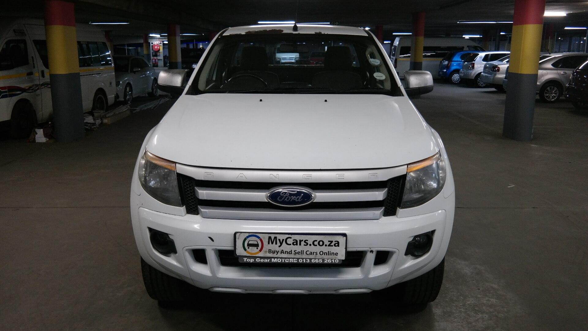Repossessed Ford Ranger 3.2TDCI XLS 4X4 2014 on auction with a price of R 223,400. Ford Ranger 3.2TDCI XLS 4X4