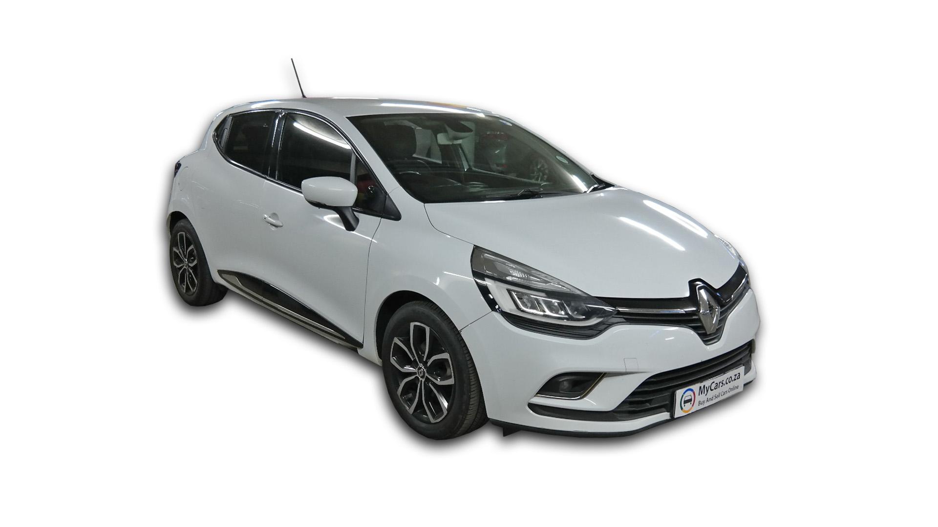 Fleet Renault Clio IV 900 T Dynamique 2018 on auction with a price of R 188,600. Renault Clio IV 900 T Dynamique