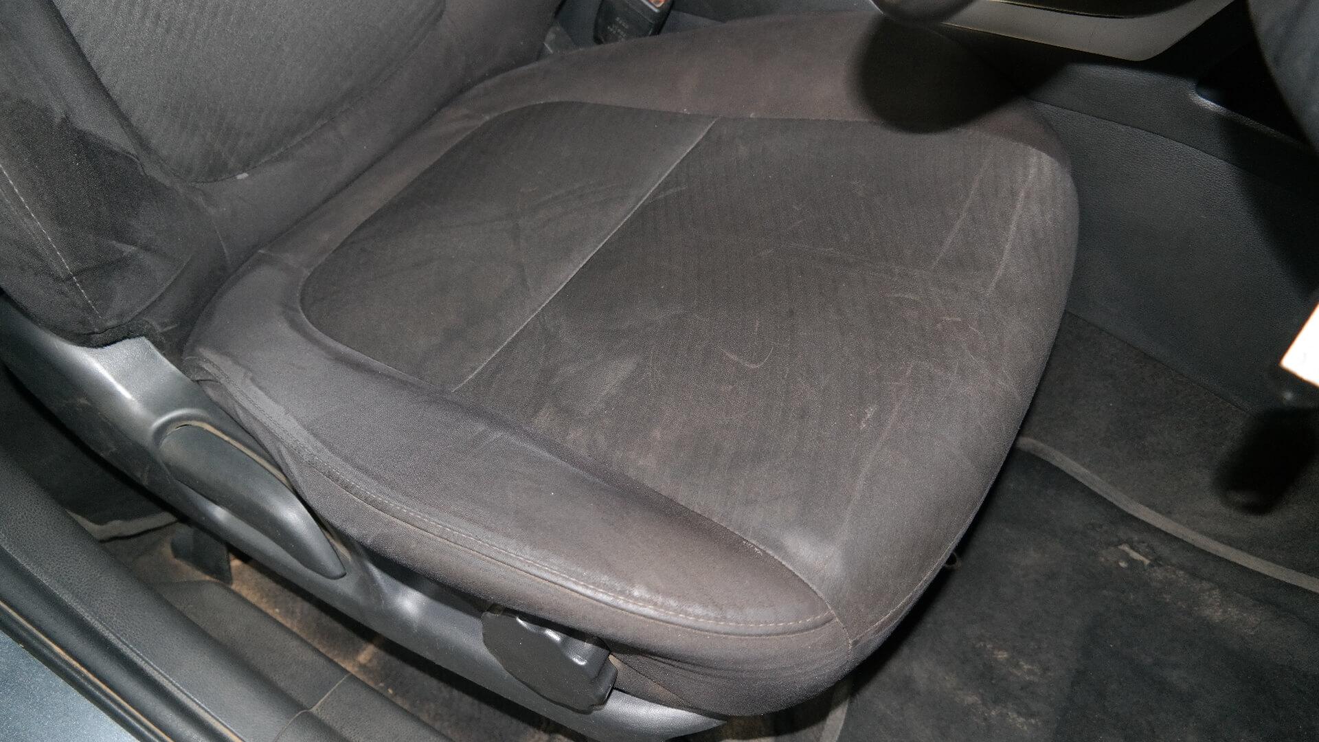 Repossessed Mitsubishi Xpander 1.5 A/T 2022 on auction with a price of R 304,900. Mitsubishi Xpander 1.5 A/T