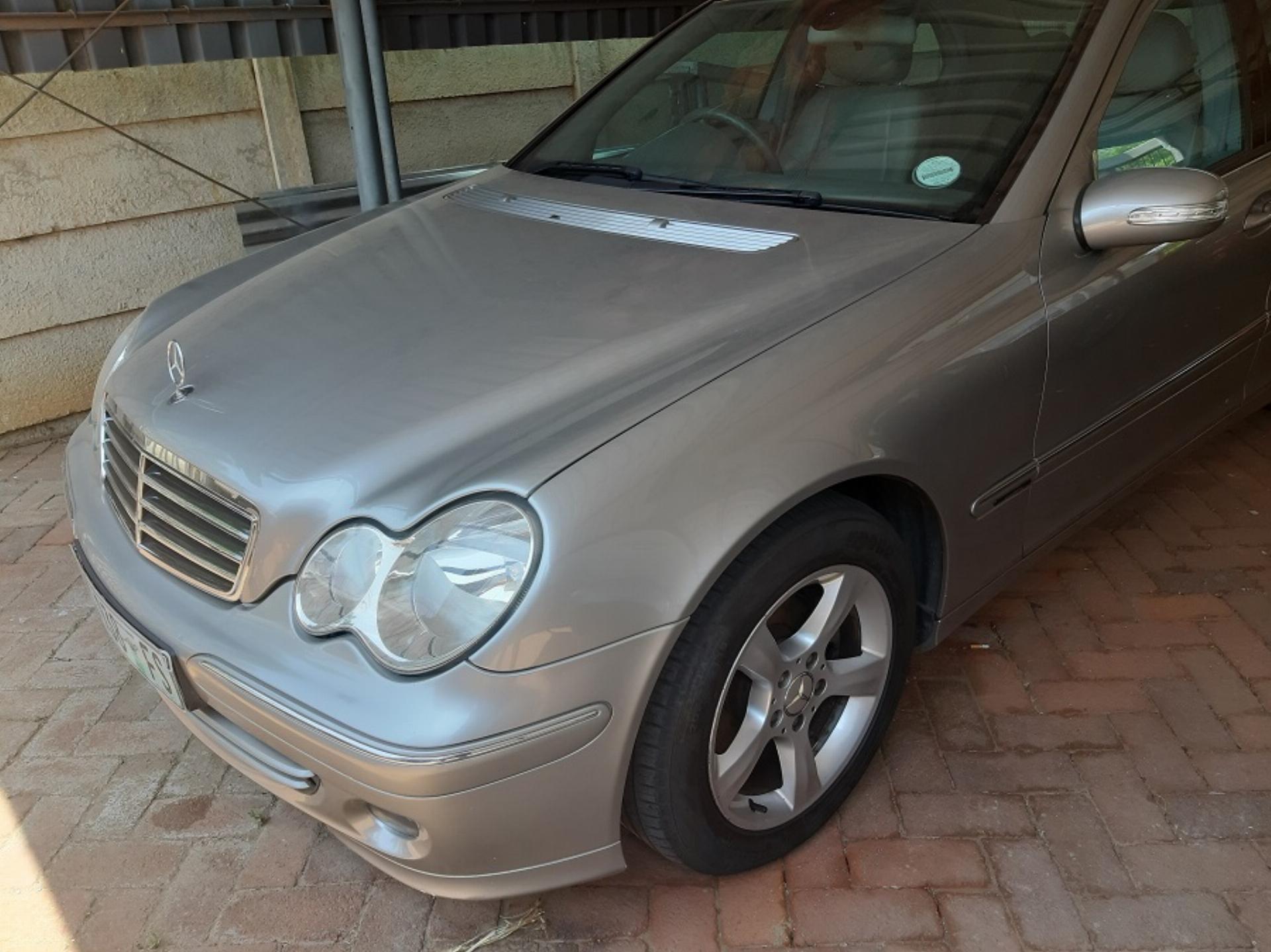 Used Mercedes Benz C200 Kompressor (W302) 2007 on auction with a price of R 145,000. Mercedes Benz C200 Kompressor (W302)