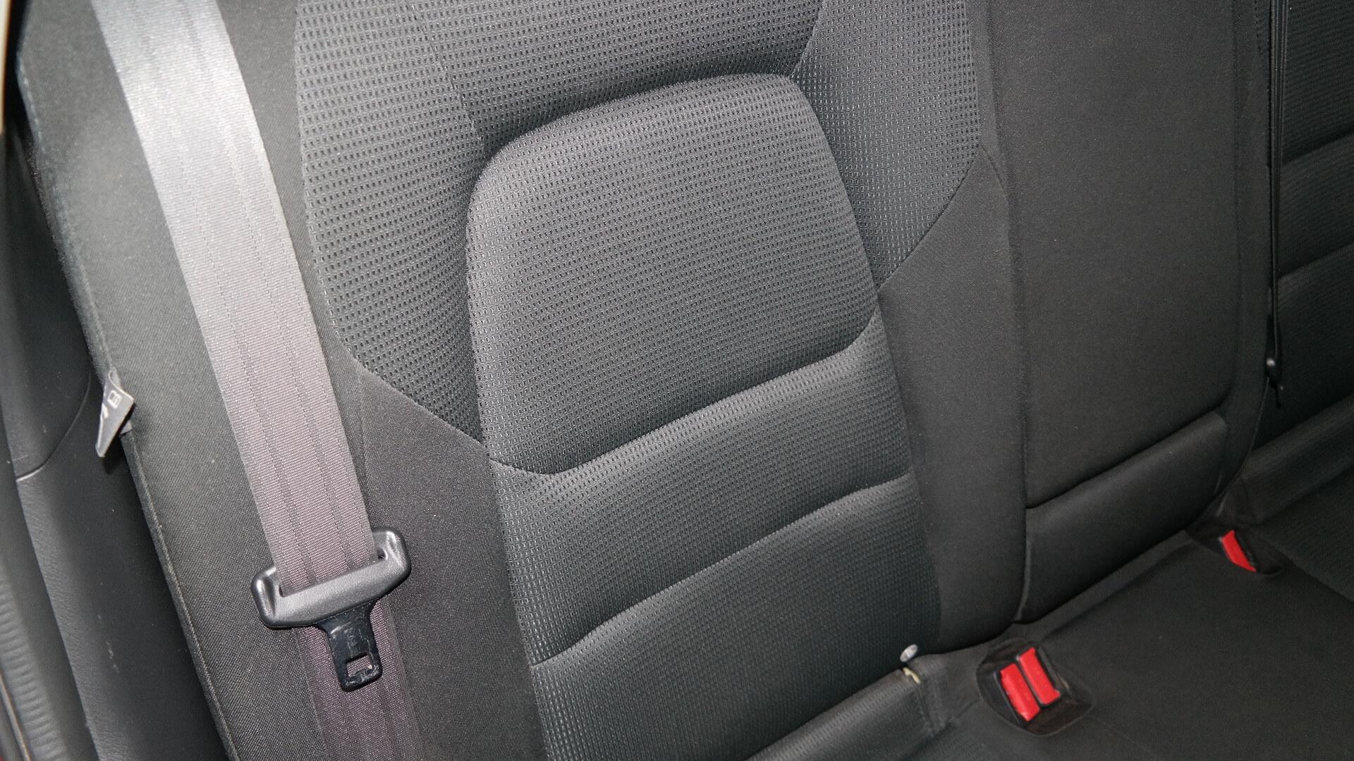 Repossessed Mazda CX-5 2.0 Active A/T 2022 on auction with a price of R 410,000. Mazda CX-5 2.0 Active A/T