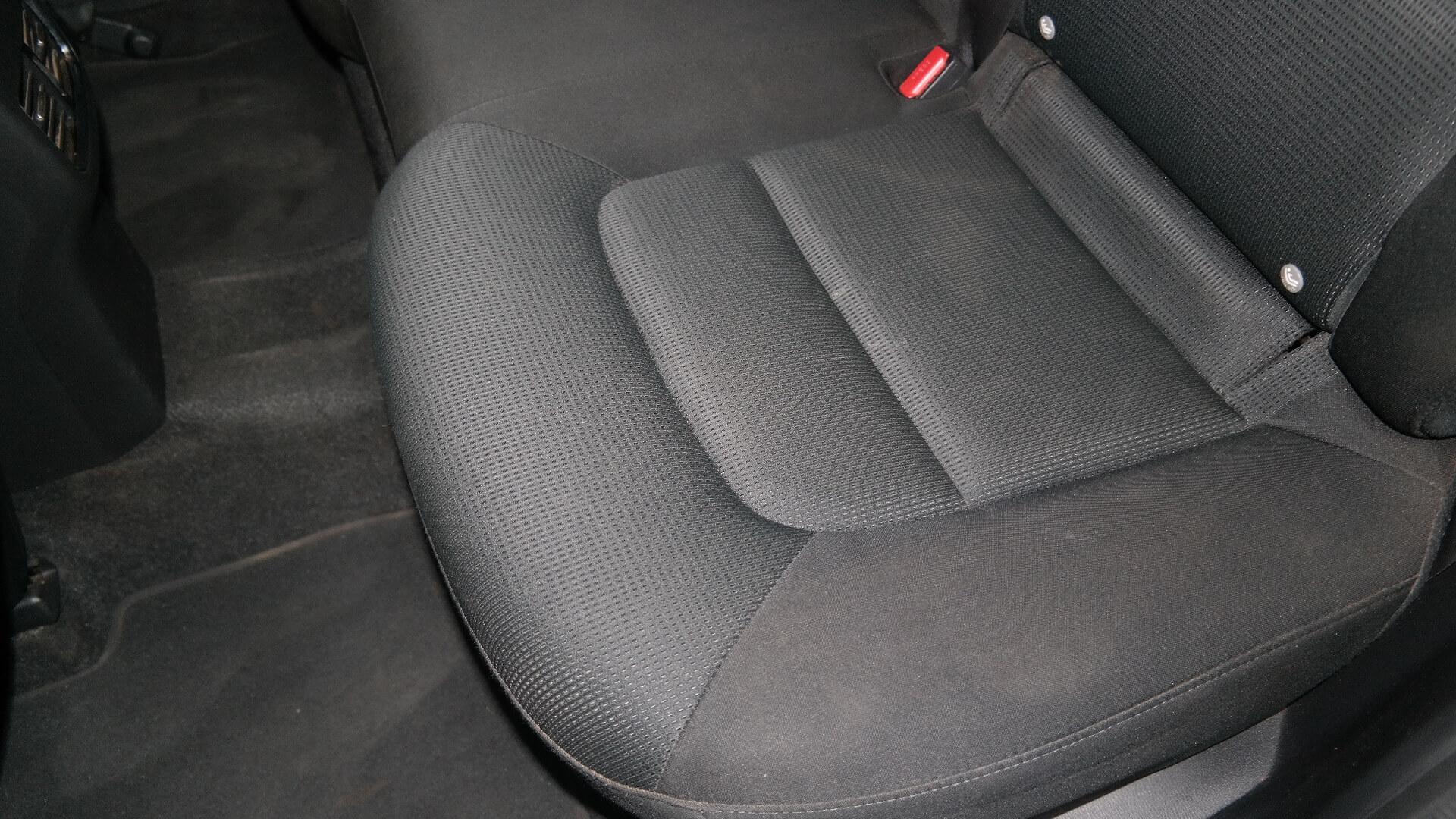 Repossessed Mazda CX-5 2.0 Active A/T 2022 on auction with a price of R 410,000. Mazda CX-5 2.0 Active A/T