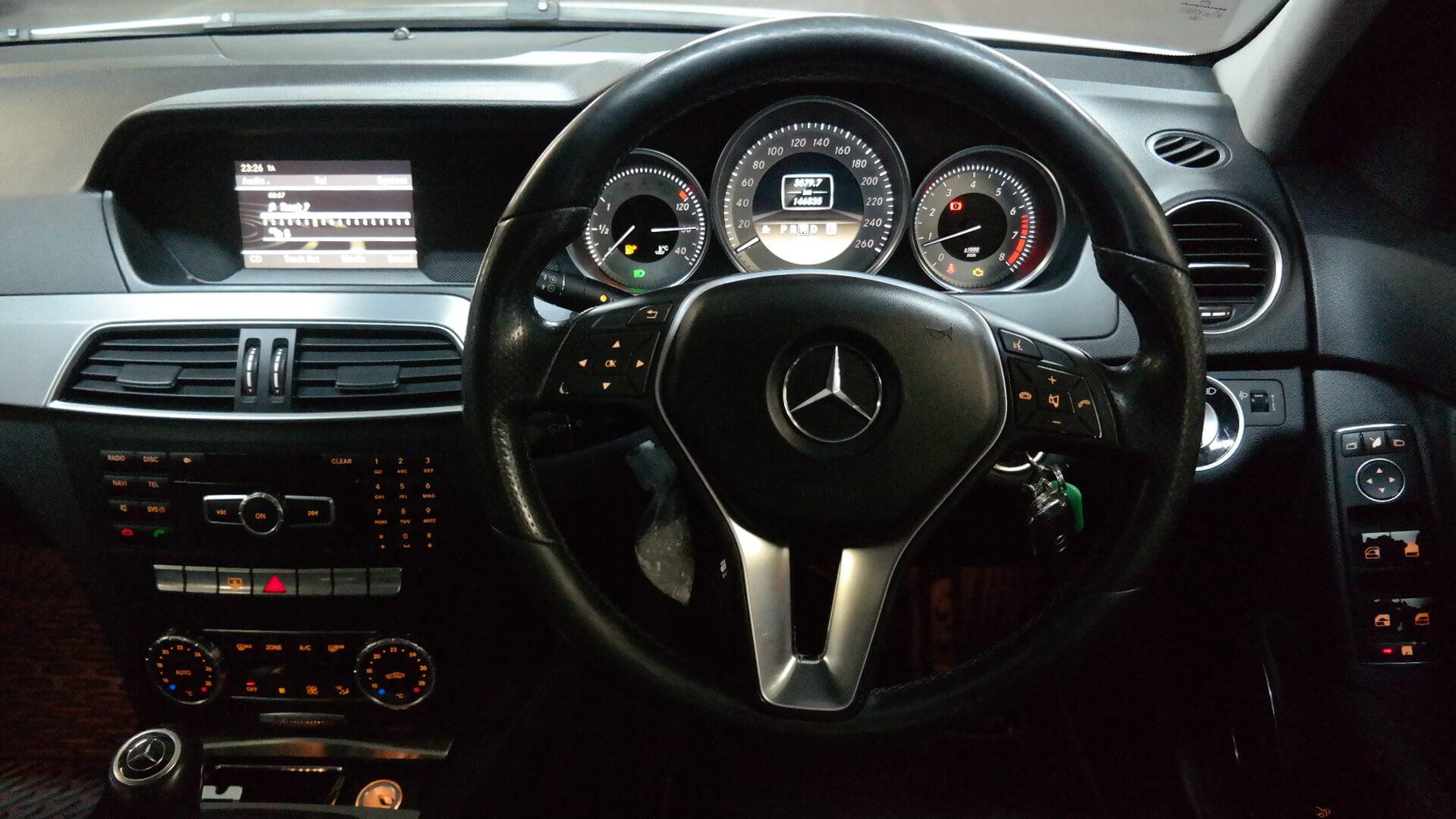 Repossessed Mercedes Benz C200 BE Avantgarde 2012 on auction with a price of R 155,500. Mercedes Benz C200 BE Avantgarde