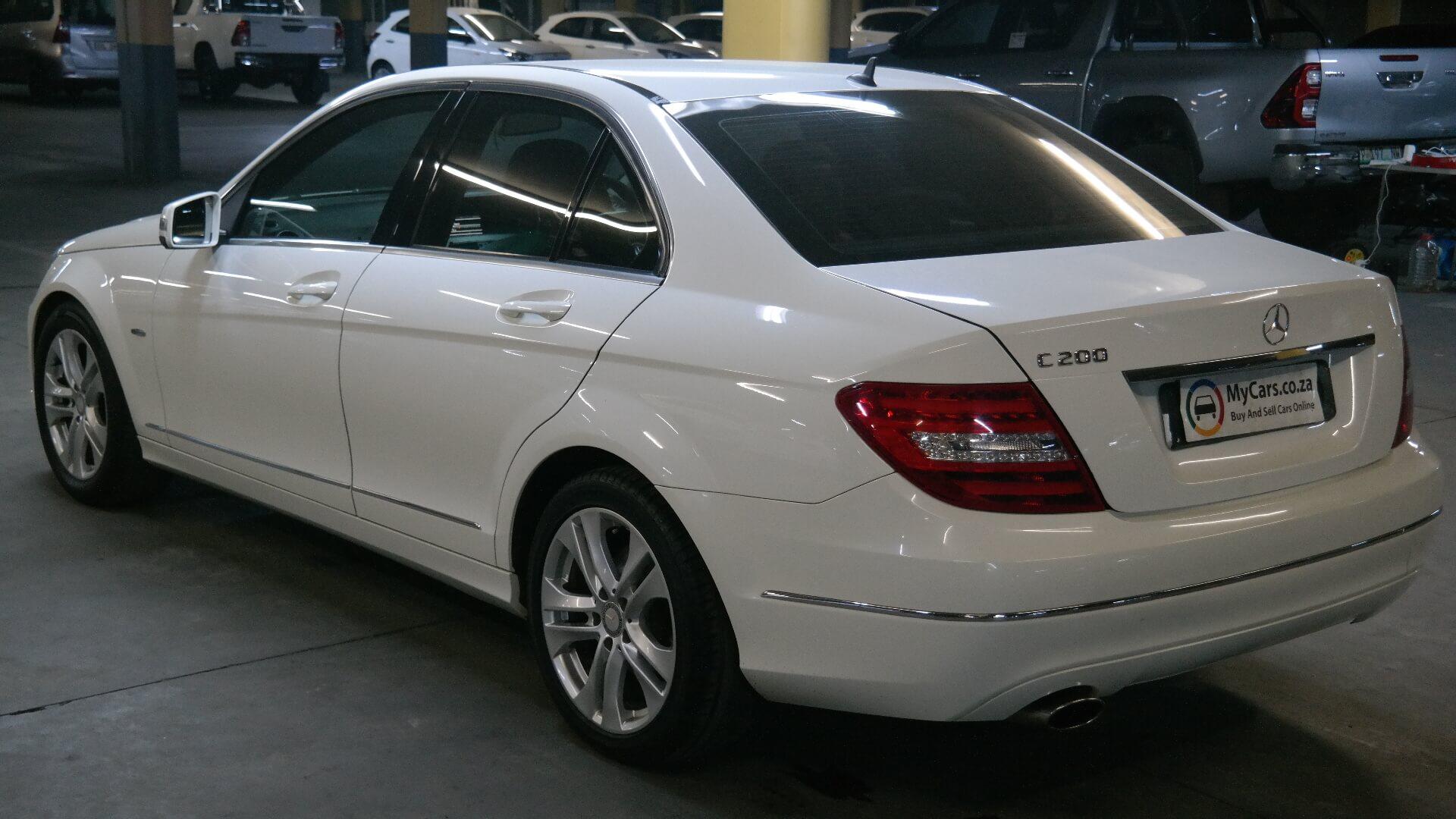 Repossessed Mercedes Benz C200 BE Avantgarde 2012 on auction with a price of R 155,500. Mercedes Benz C200 BE Avantgarde