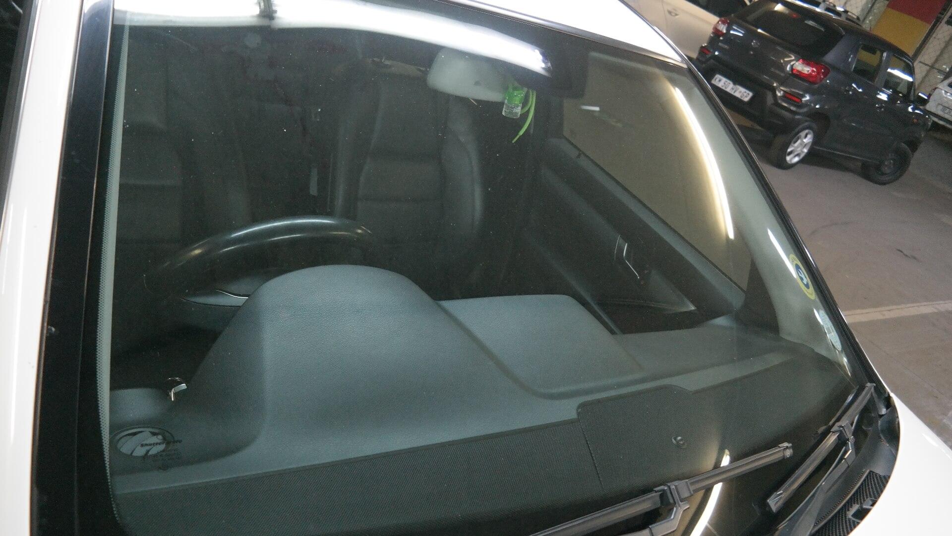 Repossessed Mercedes Benz C200 BE Avantgarde 2012 on auction with a price of R 155,500. Mercedes Benz C200 BE Avantgarde