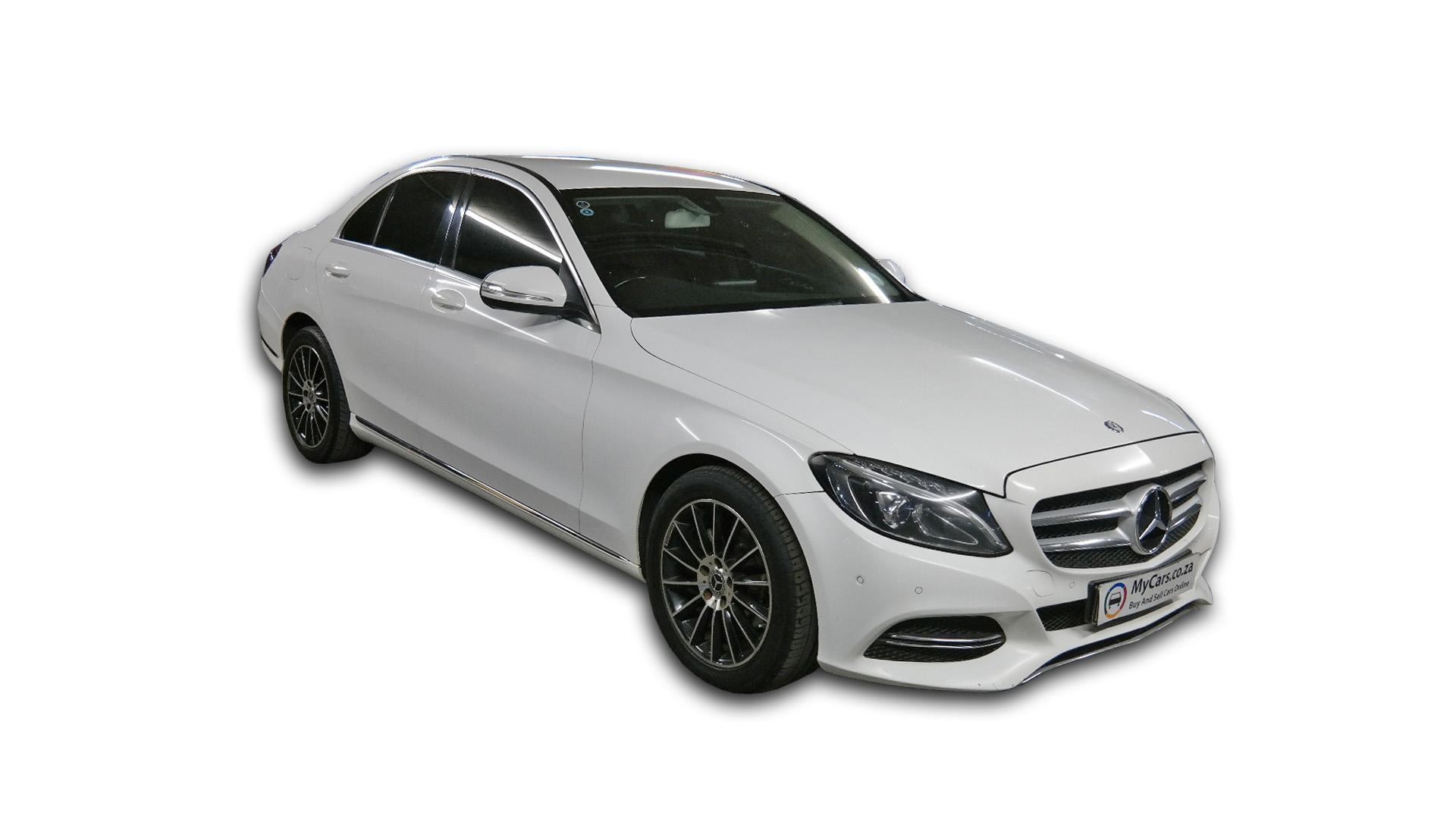 Repossessed Mercedes Benz C180 Avantgarde A/T 2015 on auction with a price of R 252,080. Mercedes Benz C180 Avantgarde A/T
