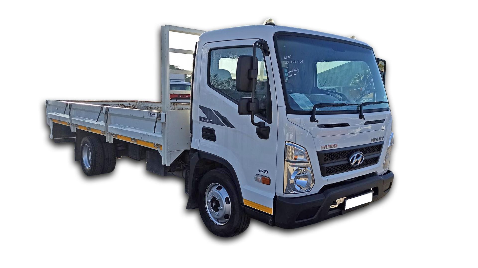 Repossessed Hyundai EX-8 LWB F/C C/C . 2020 on auction with a price of R 321,700. Hyundai EX-8 LWB F/C C/C .