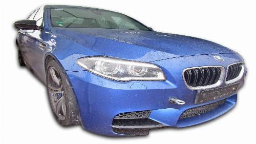 2016 BMW M5 M-DCT (F10) 2016 BMW M5 M-DCT (F10)
