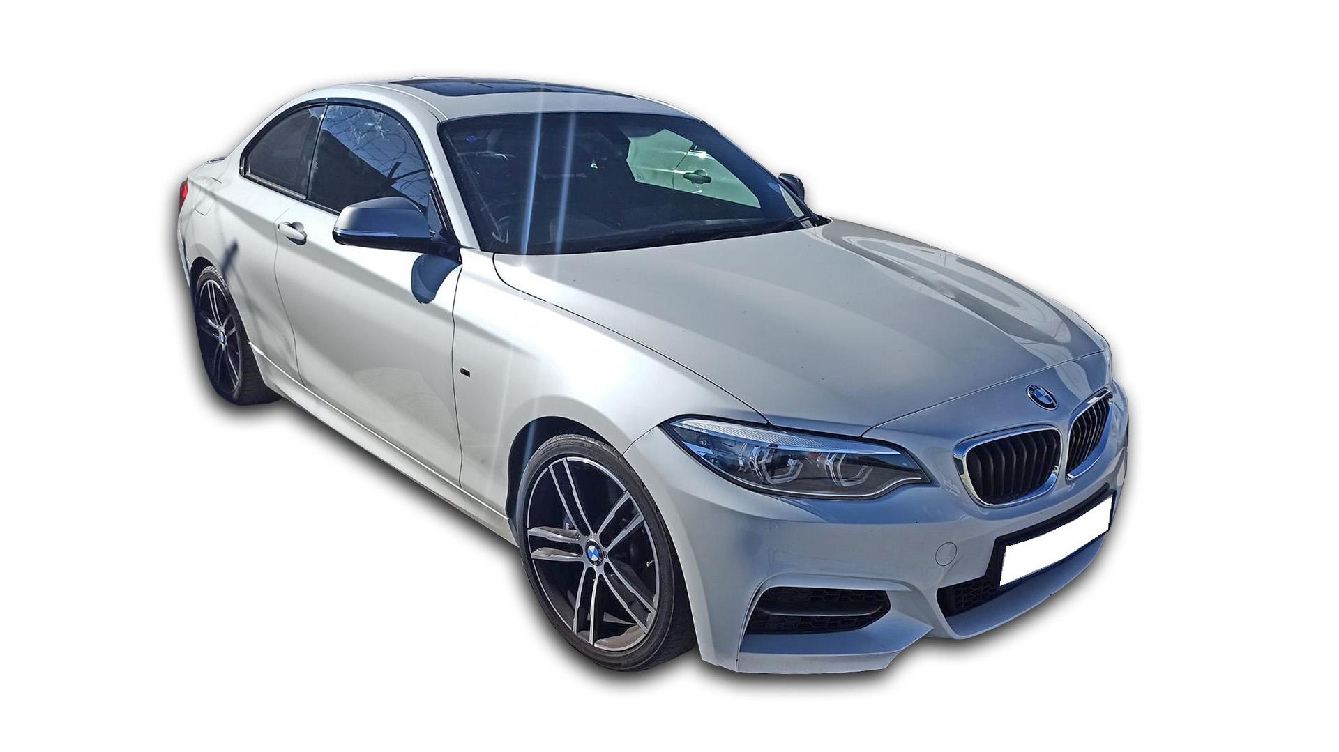 Repossessed BMW M4 240I A/T (F22) 2018 on auction with a price of R 453,400. BMW M4 240I A/T (F22)
