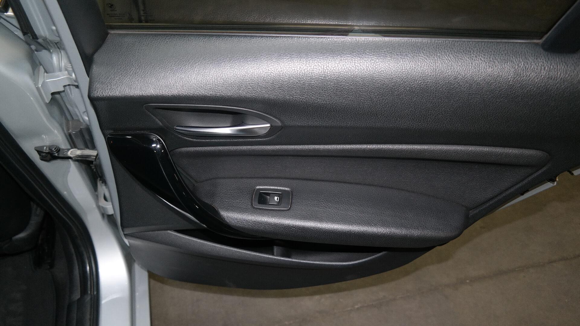 Repossessed BMW 1 Series 120I 5DR A/T (F20) 2017 on auction with a price of R 264,900. BMW 1 Series 120I 5DR A/T (F20)