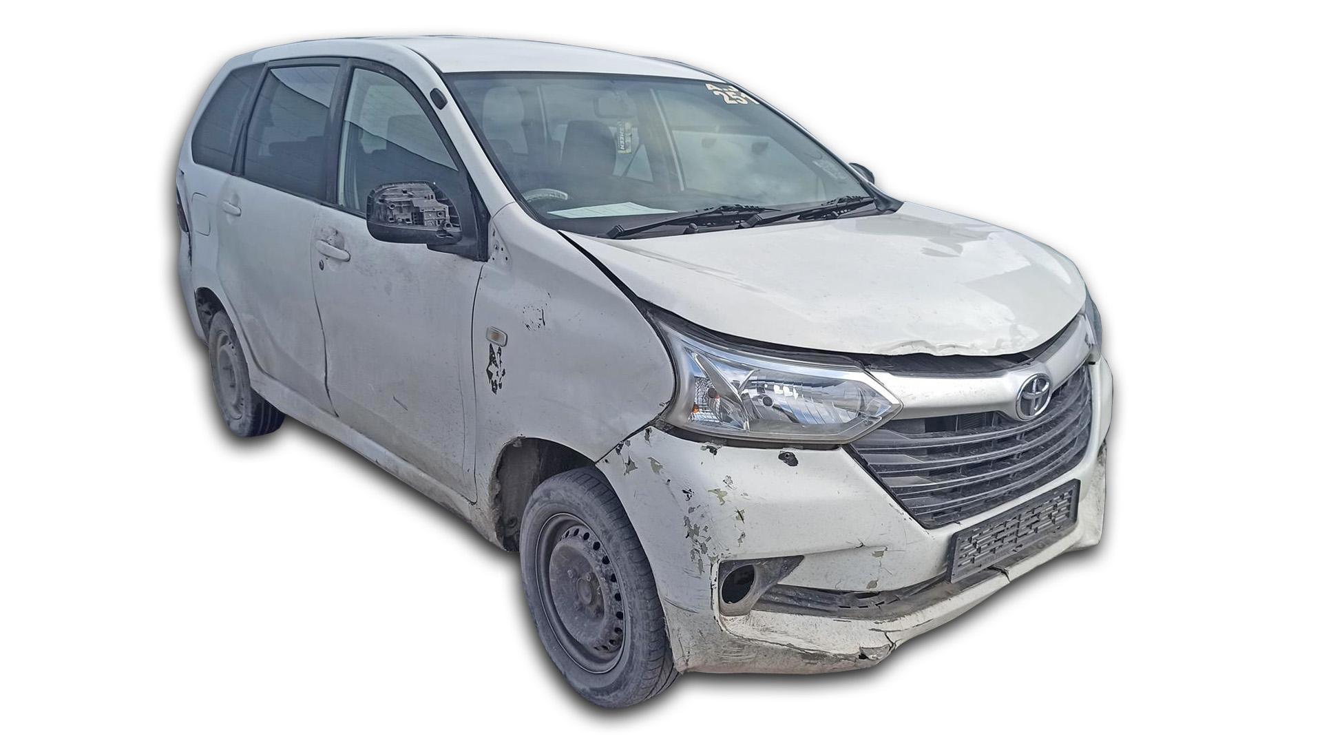 Repossessed Toyota Avanza 1.3 SX 2016 on auction with a price of R 153,700. Toyota Avanza 1.3 SX