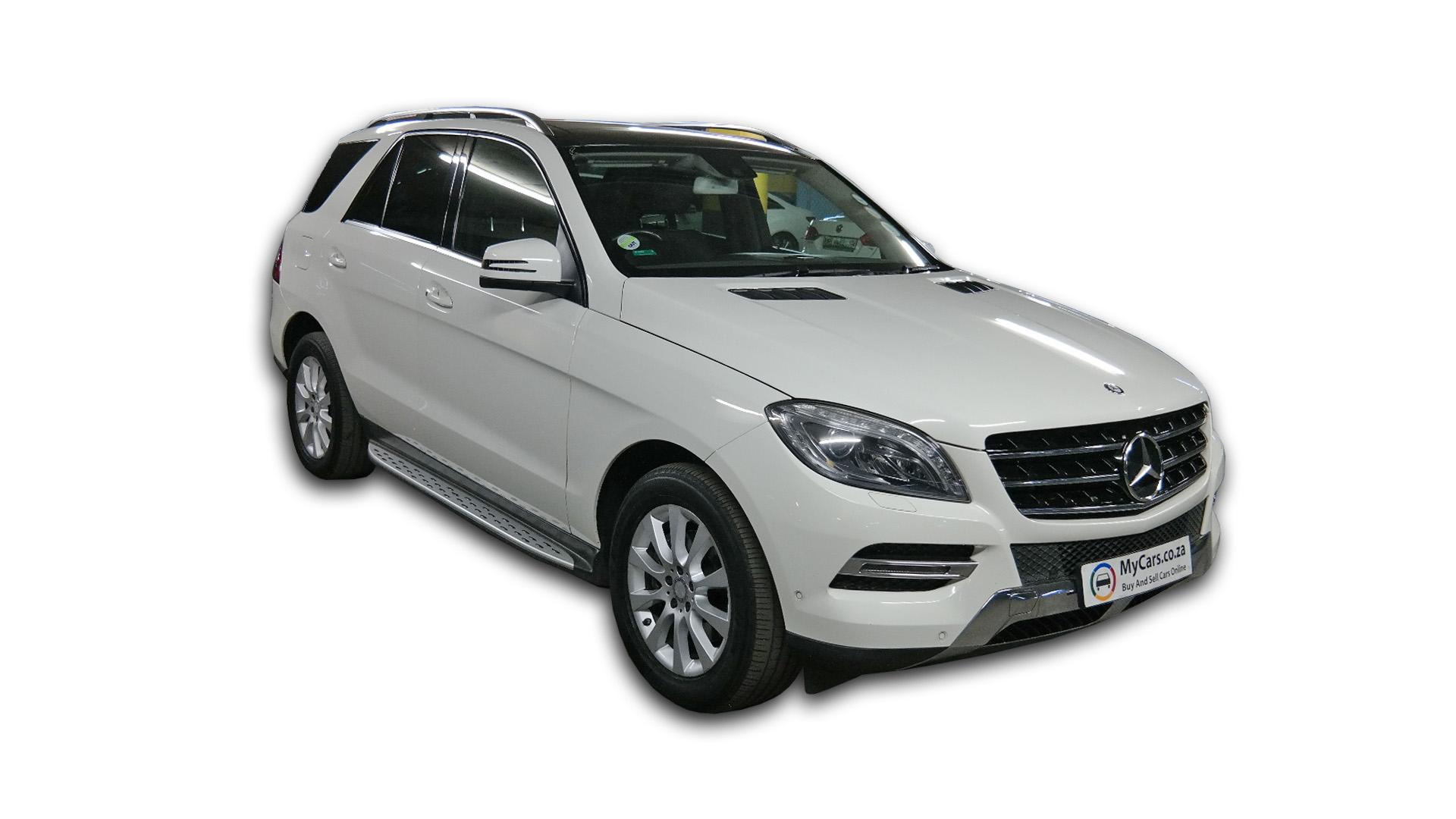 Repossessed Mercedes Benz ML 350 Bluetec 2013 on auction with a price of R 390,700. Mercedes Benz ML 350 Bluetec