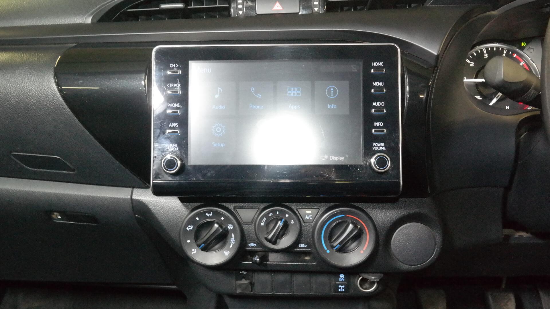 Repossessed Toyota Hilux 2.4 GD-6 RB Rai 2021 on auction with a price of R 387,200. Toyota Hilux 2.4 GD-6 RB Rai