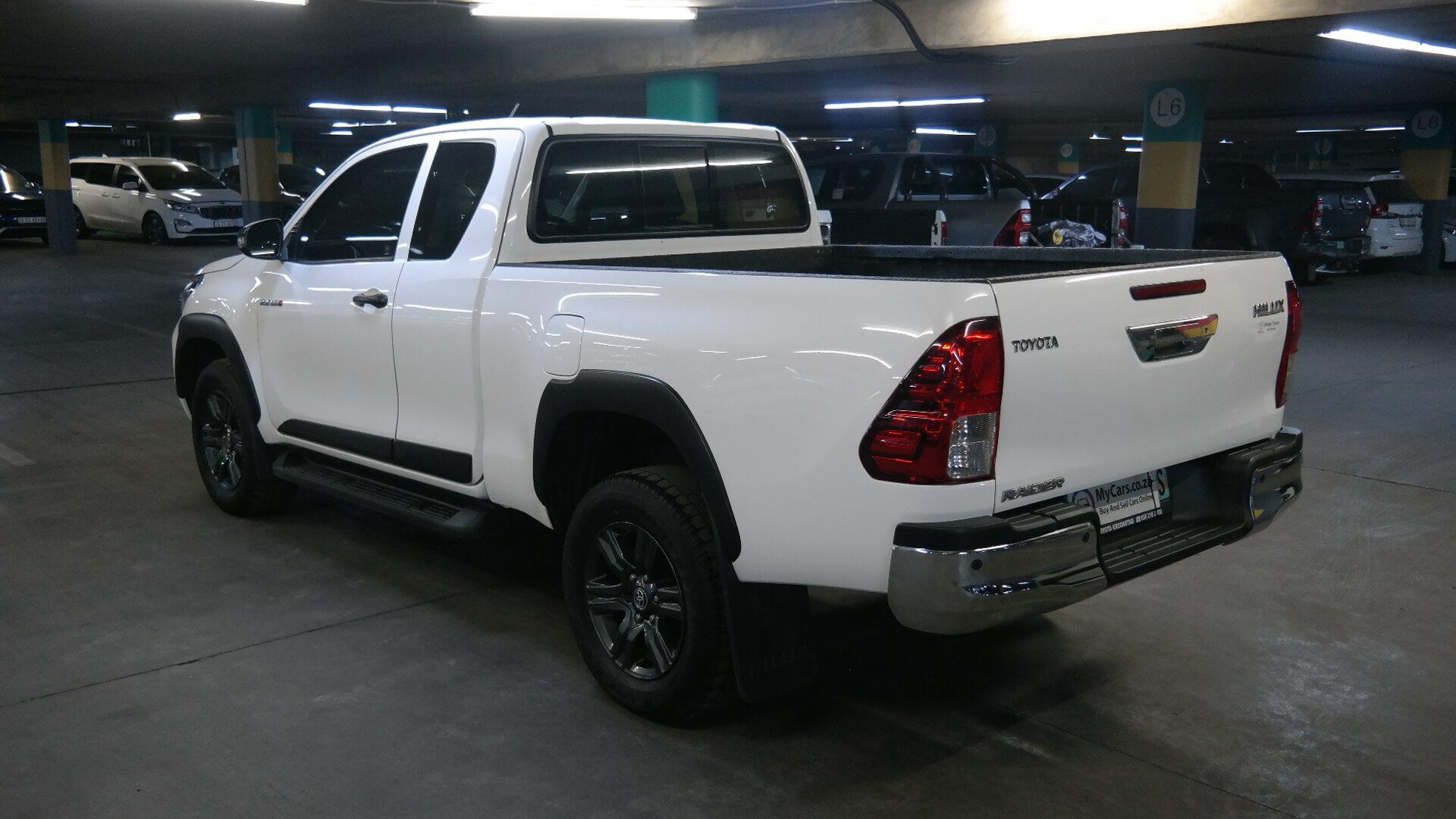 Repossessed Toyota Hilux 2.4 GD-6 RB Rai 2021 on auction with a price of R 387,200. Toyota Hilux 2.4 GD-6 RB Rai