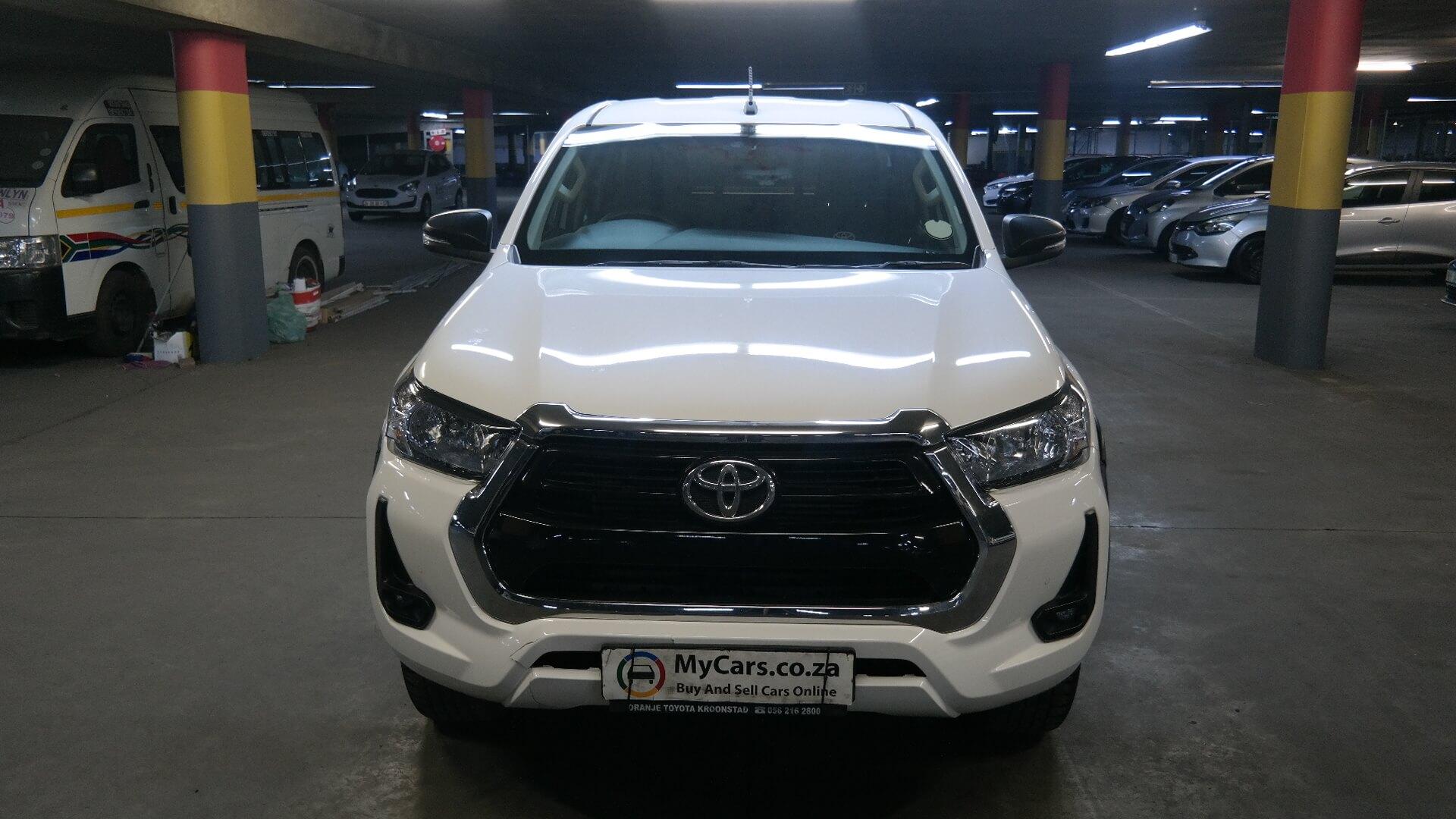Repossessed Toyota Hilux 2.4 GD-6 RB Rai 2021 on auction with a price of R 387,200. Toyota Hilux 2.4 GD-6 RB Rai