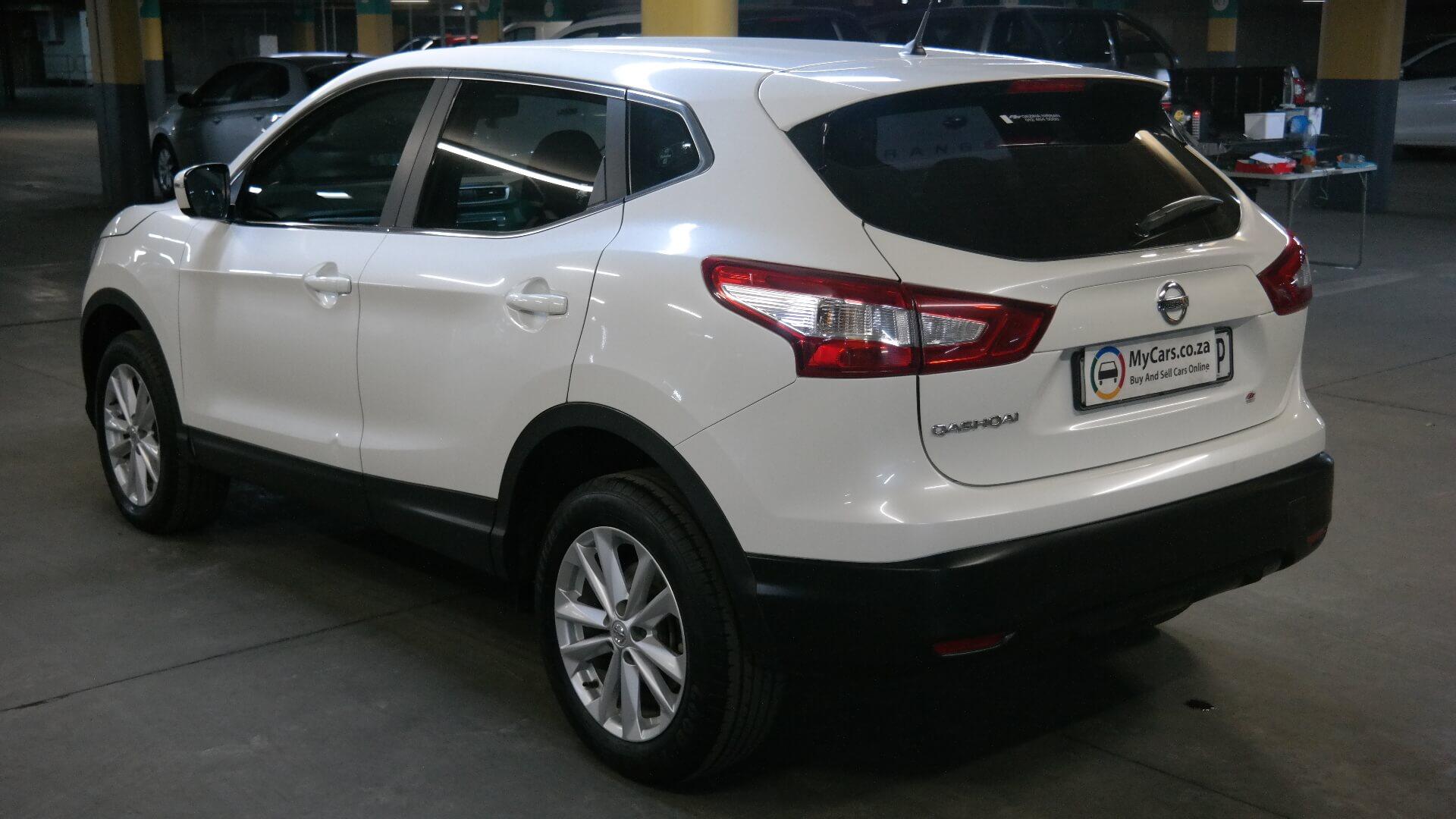 Repossessed Nissan Qashqai 1.2T Visia 2017 on auction with a price of R 201,000. Nissan Qashqai 1.2T Visia