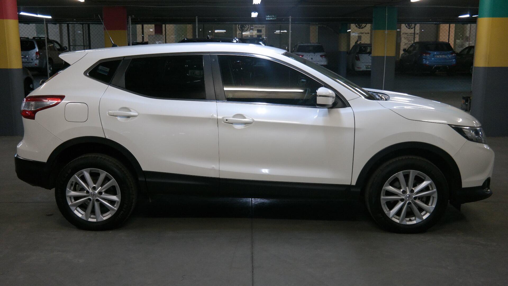 Repossessed Nissan Qashqai 1.2T Visia 2017 on auction with a price of R 201,000. Nissan Qashqai 1.2T Visia