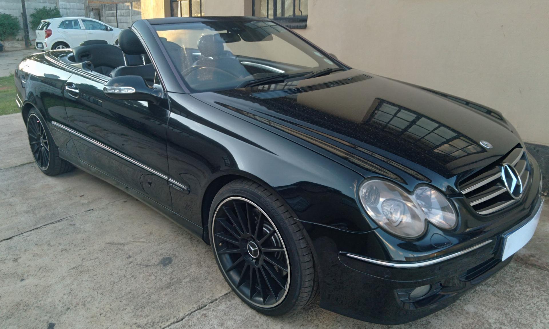 Used CLK Mercedes Benz Convertible 2006 on auction with a price of R 169,900. CLK Mercedes Benz Convertible
