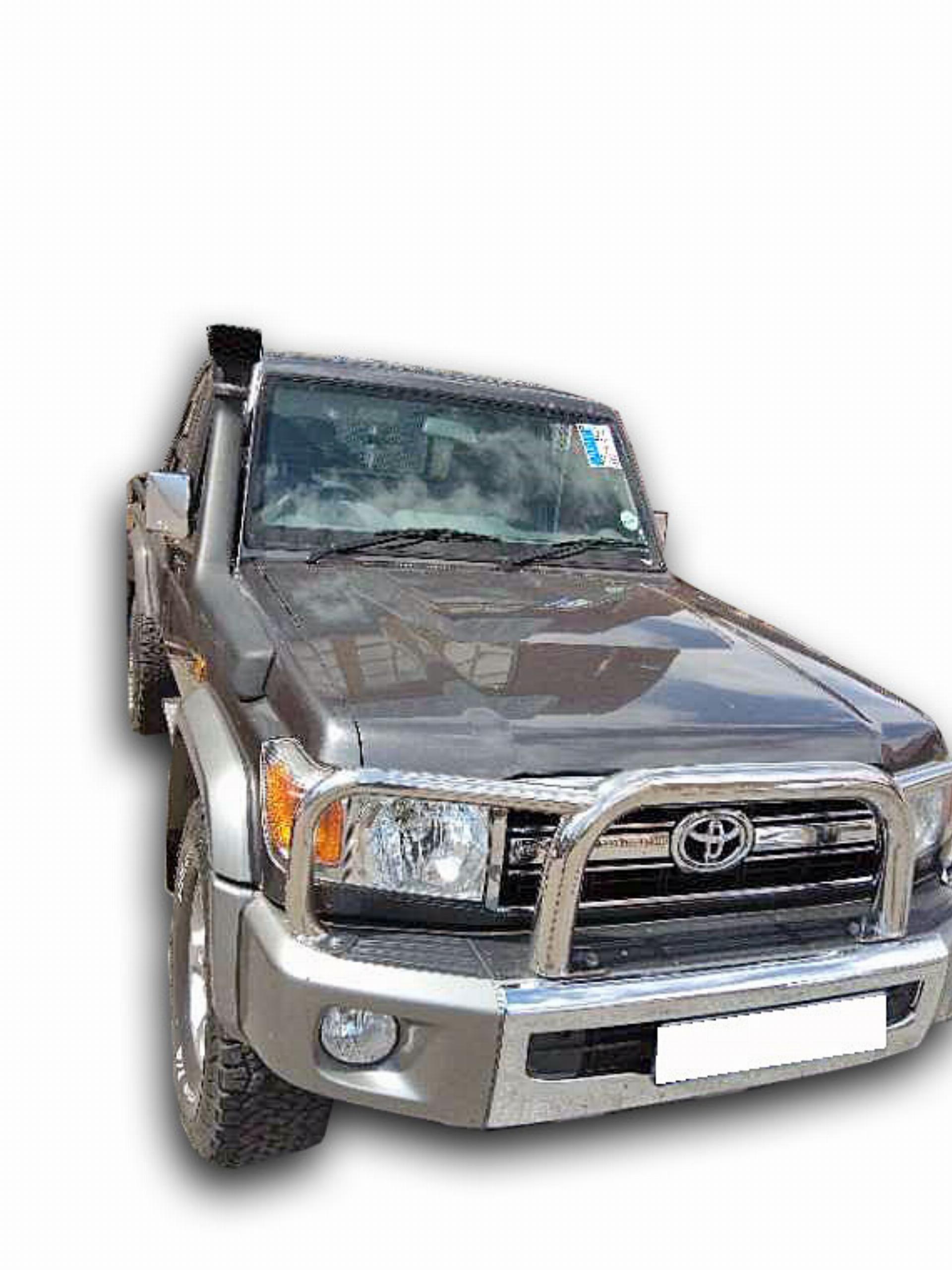 Repossessed Toyota Land Cruiser 79 4.2D 2016 on auction with a price of R 467,100. Toyota Land Cruiser 79 4.2D