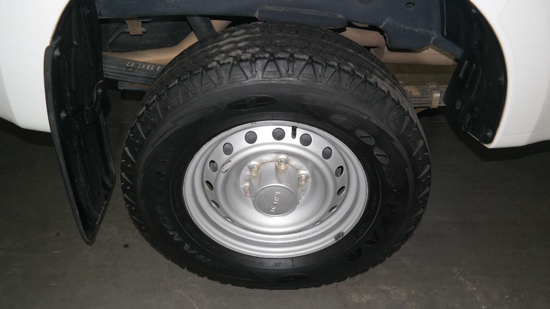 Repossessed Isuzu D-MAX 250 HO Fleetside 2020 on auction with a price of R 254,300. Isuzu D-MAX 250 HO Fleetside