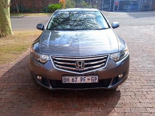 2011 HONDA ACCORD 2.4 Executive Sedan 2011 HONDA ACCORD 2.4 Executive Sedan