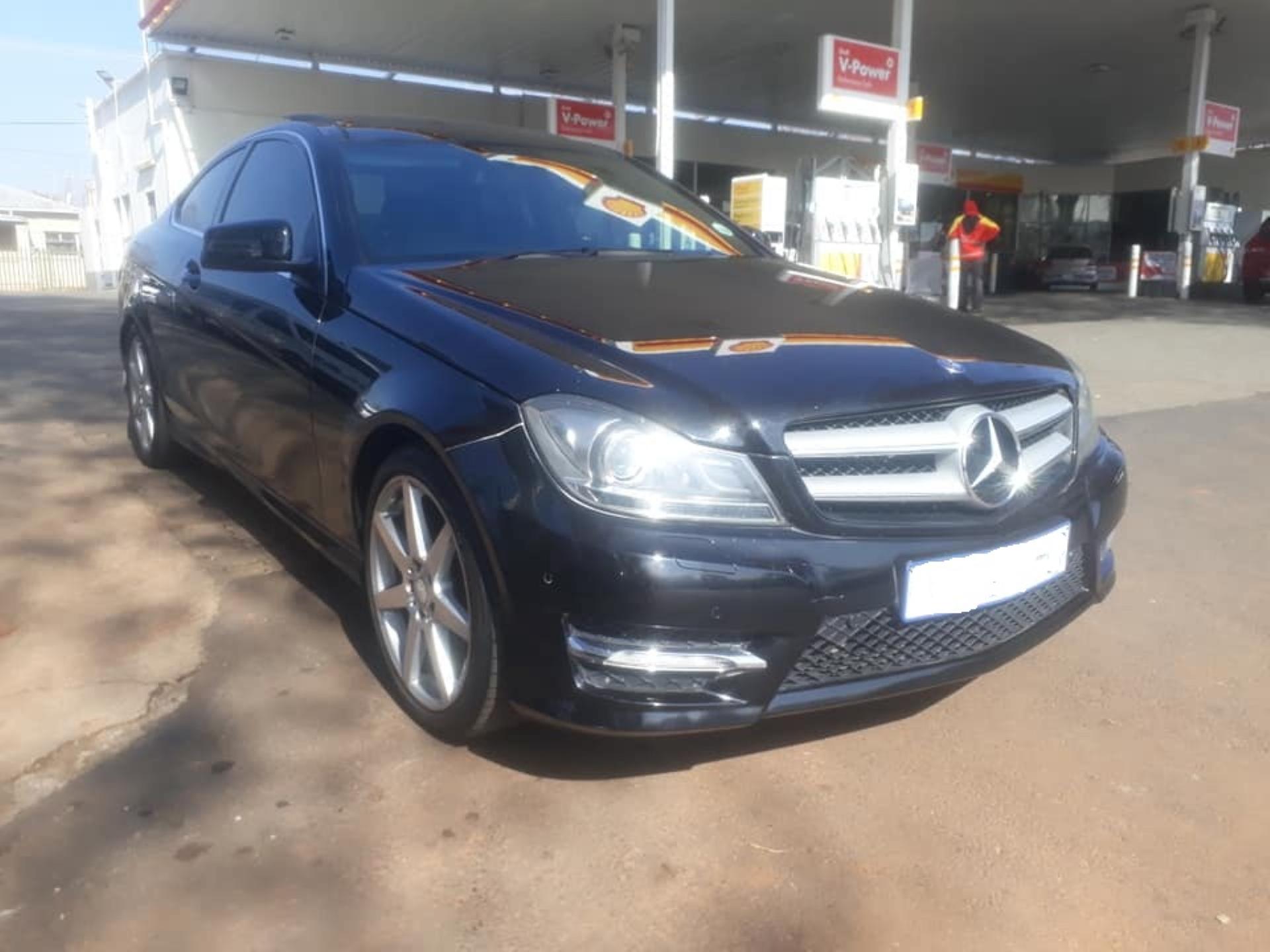 Used Mercedes Benz 230 0680966713 2012 on auction with a price of R 150,000. Mercedes Benz 230 0680966713
