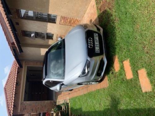 2011 AUDI A1 A1 14T FSi AMB S-LINE S-TRON 3Dr 2011 AUDI A1 A1 14T FSi AMB S-LINE S-TRON 3Dr