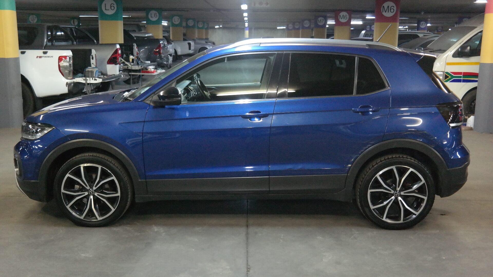 Repossessed Volkswagen T-CROSS 1.0 Tsi H 2021 on auction with a price of R 362,900. Volkswagen T-CROSS 1.0 Tsi H