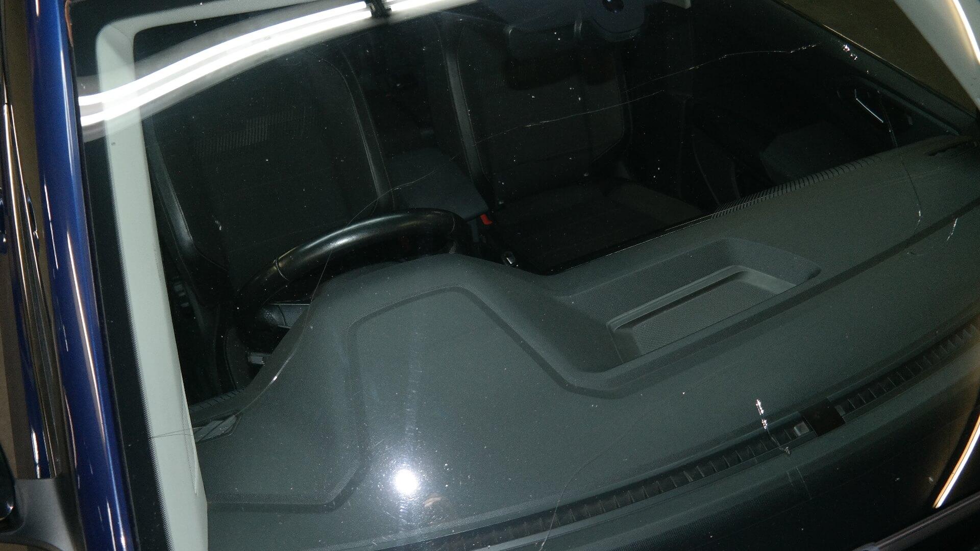 Repossessed Volkswagen T-CROSS 1.0 Tsi H 2021 on auction with a price of R 362,900. Volkswagen T-CROSS 1.0 Tsi H