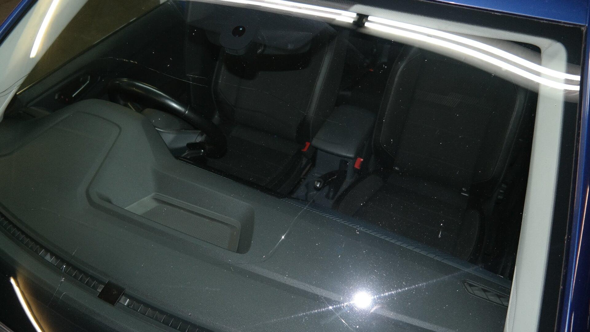 Repossessed Volkswagen T-CROSS 1.0 Tsi H 2021 on auction with a price of R 362,900. Volkswagen T-CROSS 1.0 Tsi H