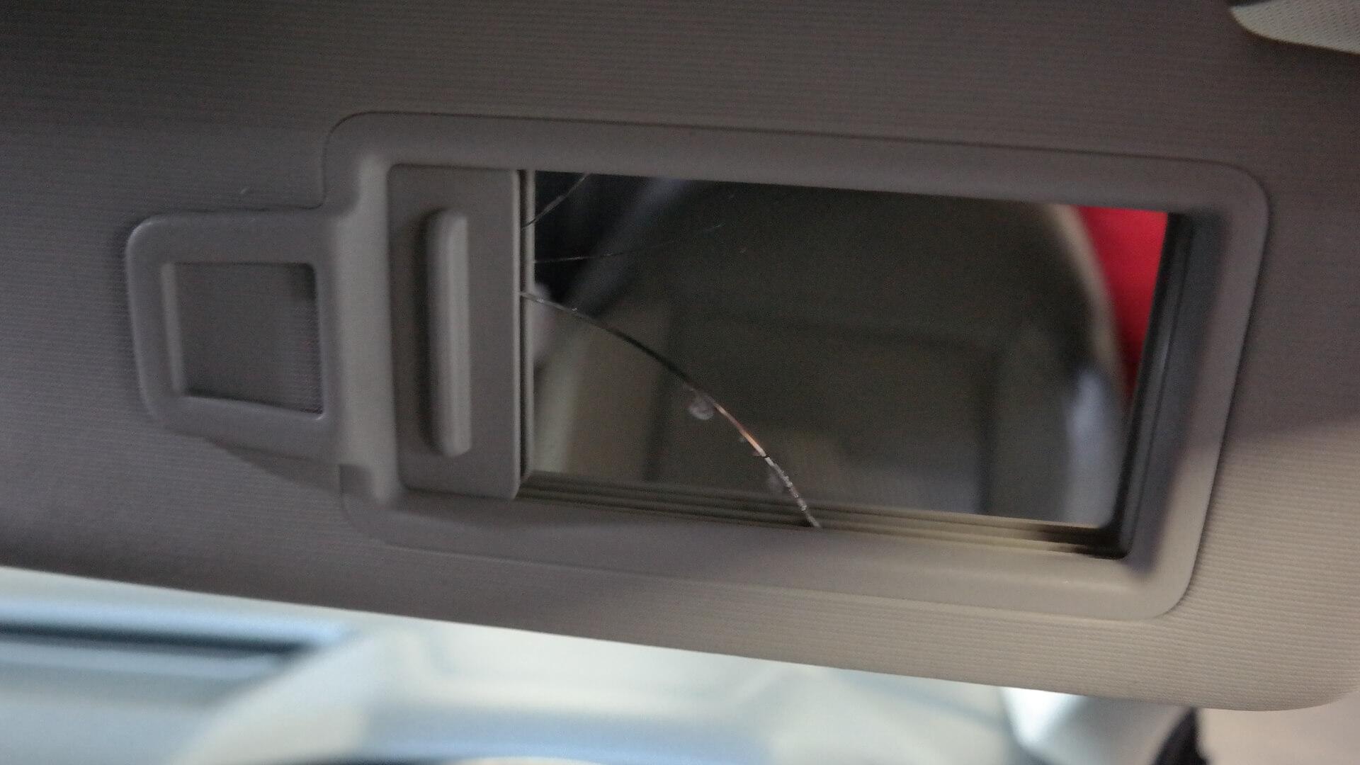 Repossessed Volkswagen T-CROSS 1.0 Tsi H 2021 on auction with a price of R 362,900. Volkswagen T-CROSS 1.0 Tsi H