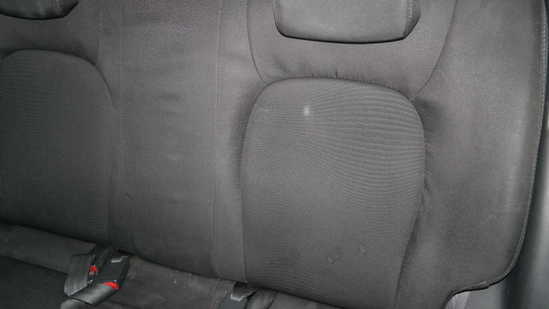 Repossessed Hyundai Grand I10 1.0 Fluid 2018 on auction with a price of R 122,600. Hyundai Grand I10 1.0 Fluid