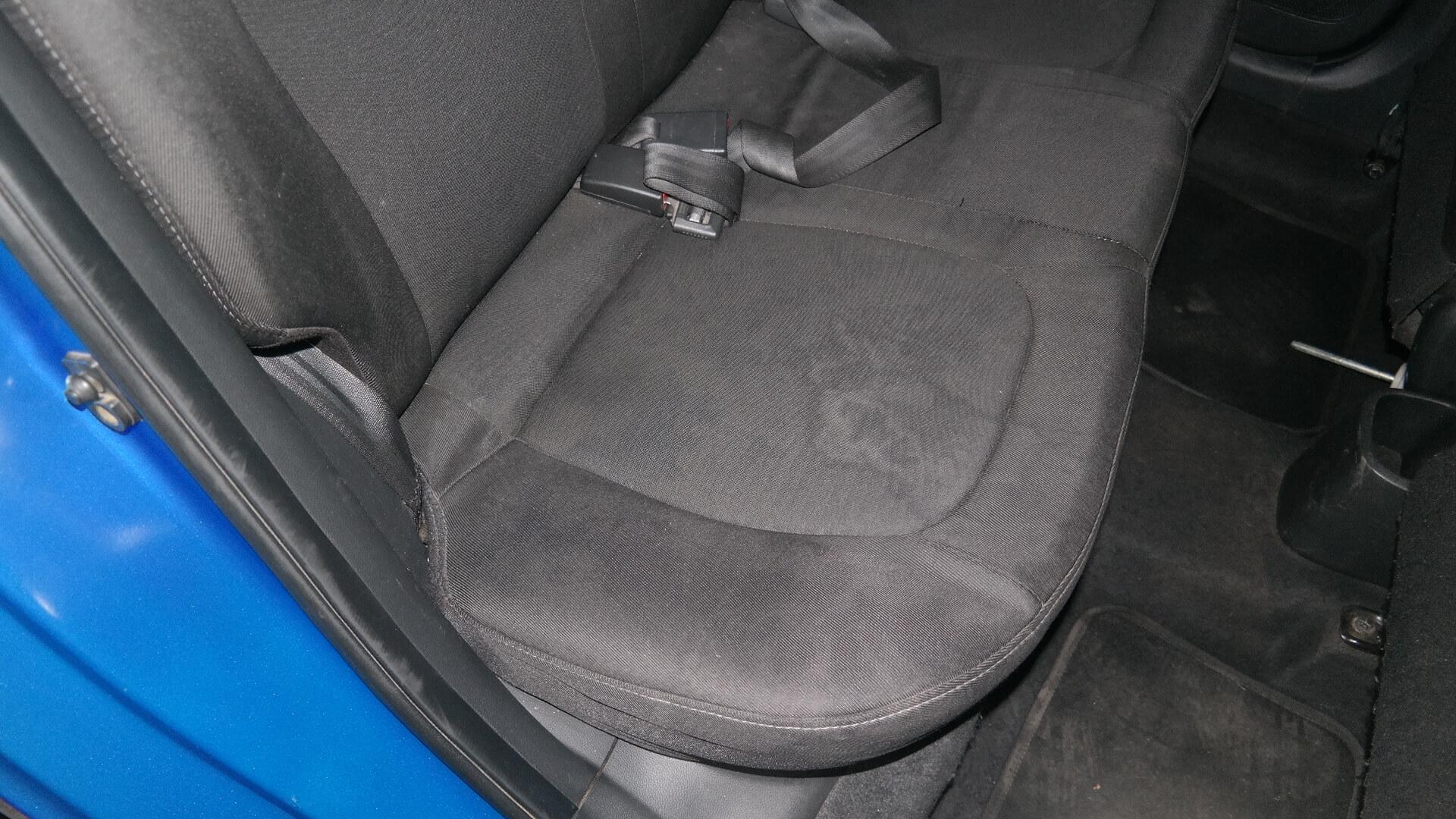 Repossessed Hyundai Grand I10 1.0 Fluid 2018 on auction with a price of R 122,600. Hyundai Grand I10 1.0 Fluid