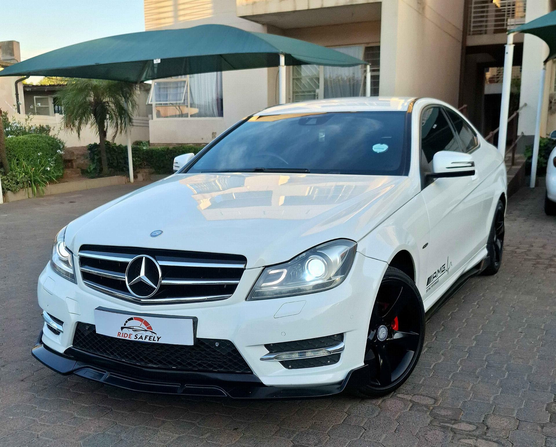 Used Mercedes Benz C180 Amg Coupe EDITION-C 2014 on auction with a price of R 185,000. Mercedes Benz C180 Amg Coupe EDITION-C