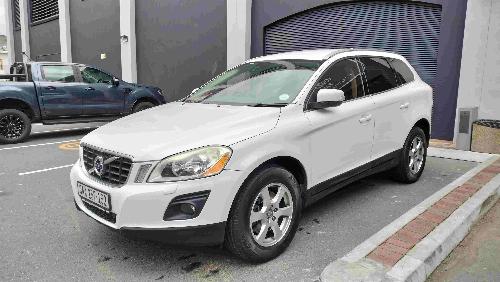 2010 VOLVO XC60 2.4d 2010 VOLVO XC60 2.4d