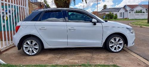 2014 AUDI A1 1.6 Ambition 2014 AUDI A1 1.6 Ambition