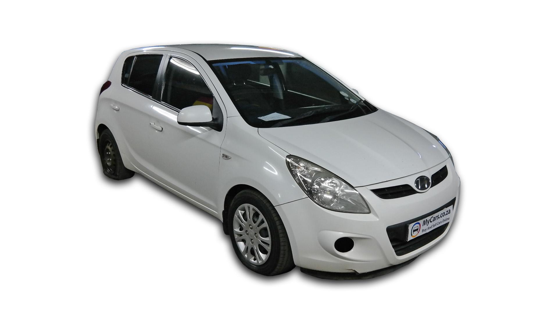 Repossessed Hyundai I20 1.6 2011 on auction with a price of R 99,400. Hyundai I20 1.6