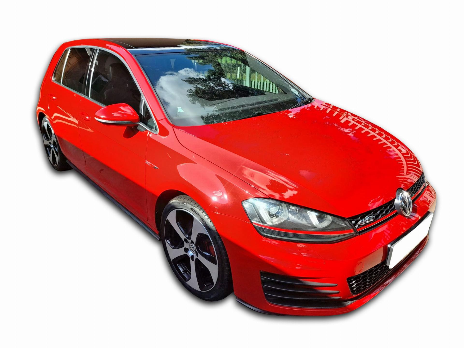 Used Volkswagen Golf 7 Gti 2.0 2015 on auction with a price of R 330,000. Volkswagen Golf 7 Gti 2.0