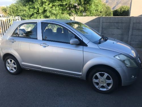 2013 FAW V2 1.3 DLX 5 DOOR FAW V2 1.3 DLX - 5 Door 2013 FAW V2 1.3 DLX 5 DOOR FAW V2 1.3 DLX - 5 Door