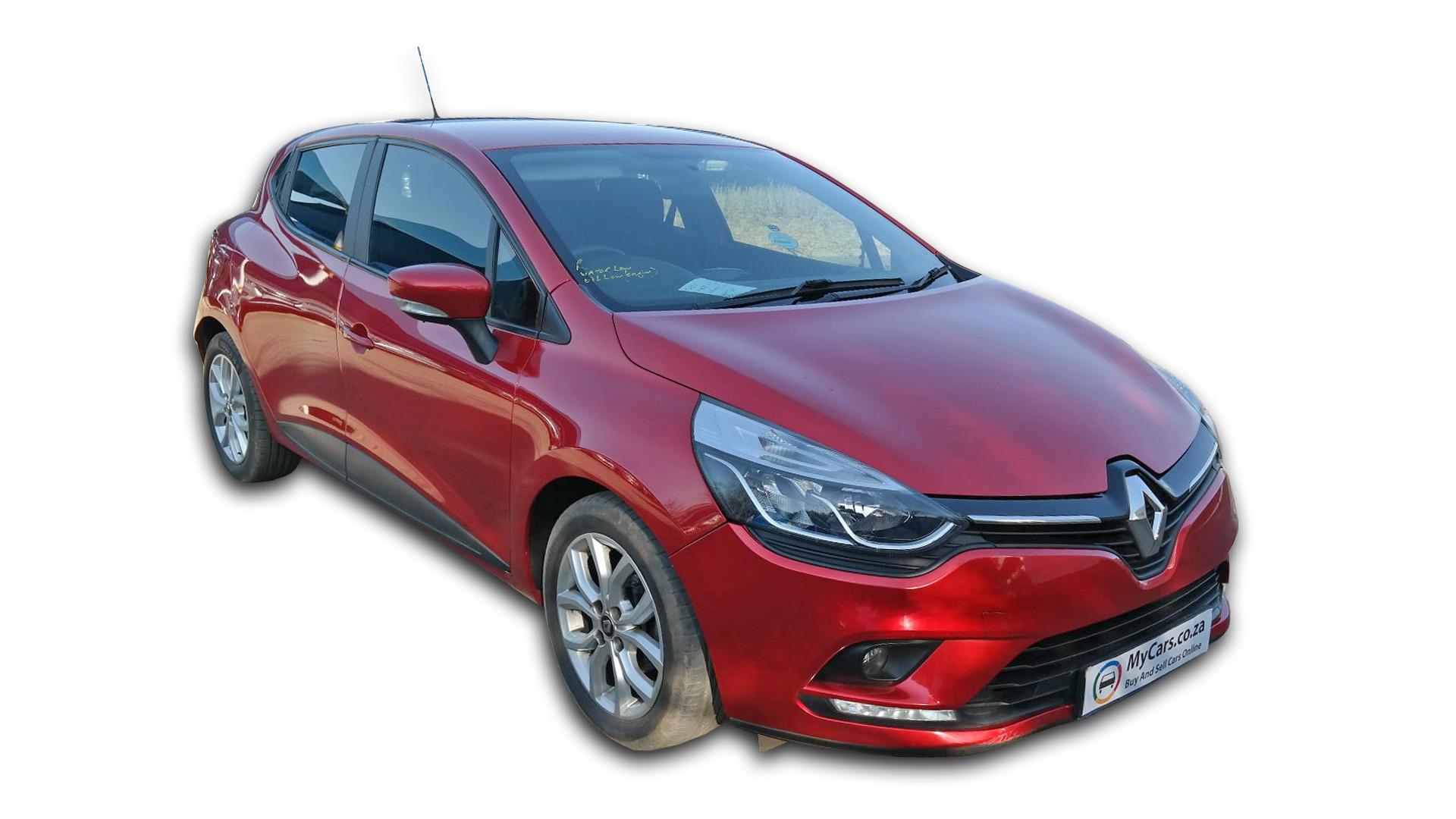 Repossessed Renault Clio 1.2 2018 on auction with a price of R 212,900. Renault Clio 1.2