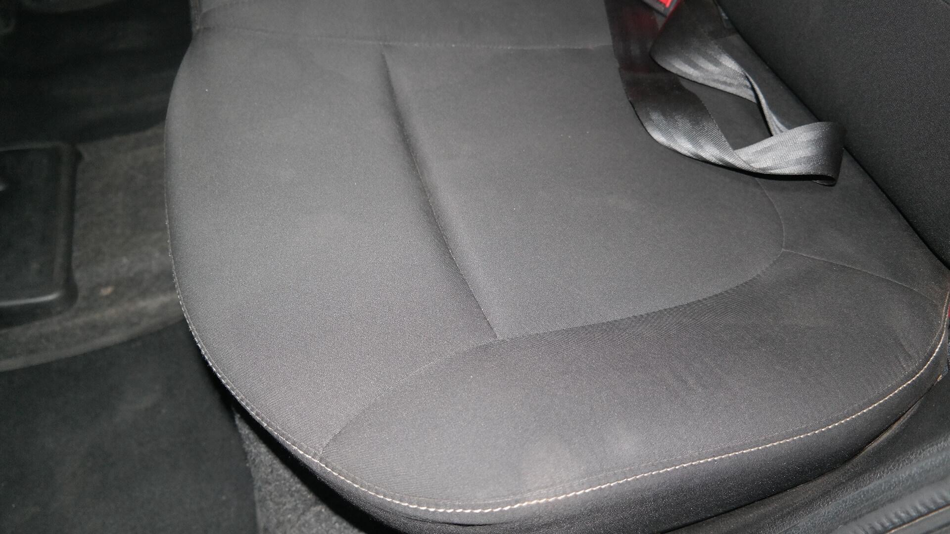 Repossessed Renault Kwid 1.0 Expression 5DR 2021 on auction with a price of R 136,200. Renault Kwid 1.0 Expression 5DR