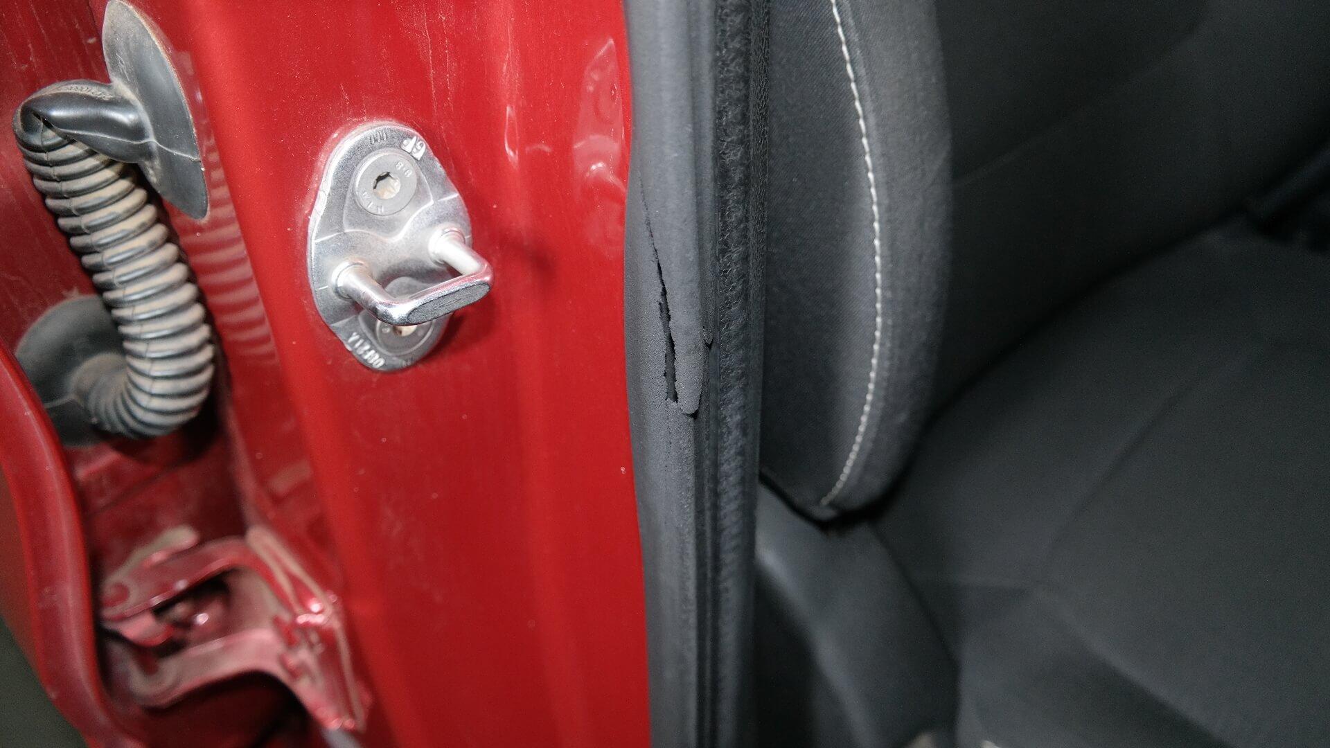 Repossessed Renault Kwid 1.0 Expression 5DR 2021 on auction with a price of R 136,200. Renault Kwid 1.0 Expression 5DR