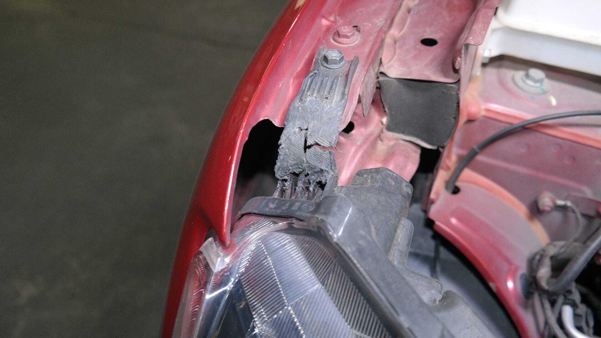 Repossessed Renault Kwid 1.0 Expression 5DR 2021 on auction with a price of R 136,200. Renault Kwid 1.0 Expression 5DR